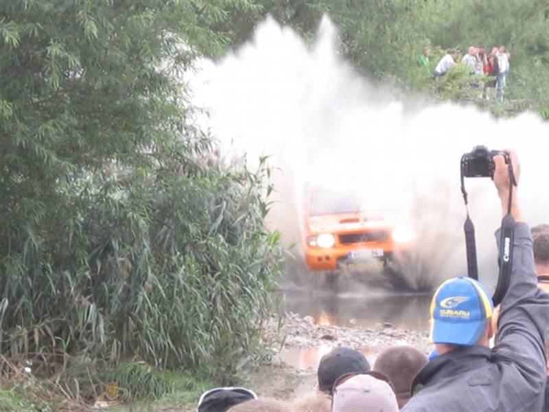 Picture4.jpg - CREATOR: gd-jpeg v1.0 (using IJG JPEG v62), quality = 90